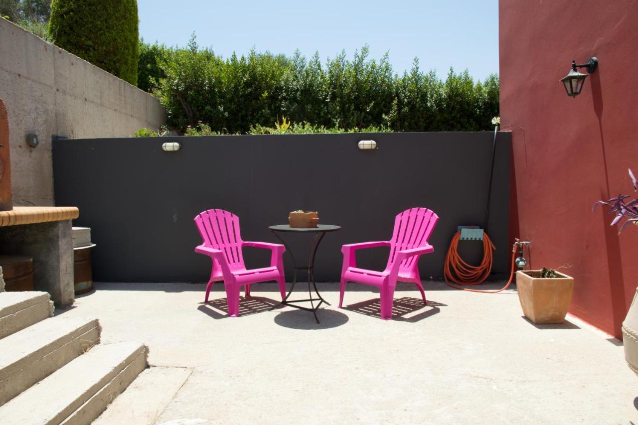Entire independent maisonette near Heraklion Pottery Classes Petrokefalo Buitenkant foto