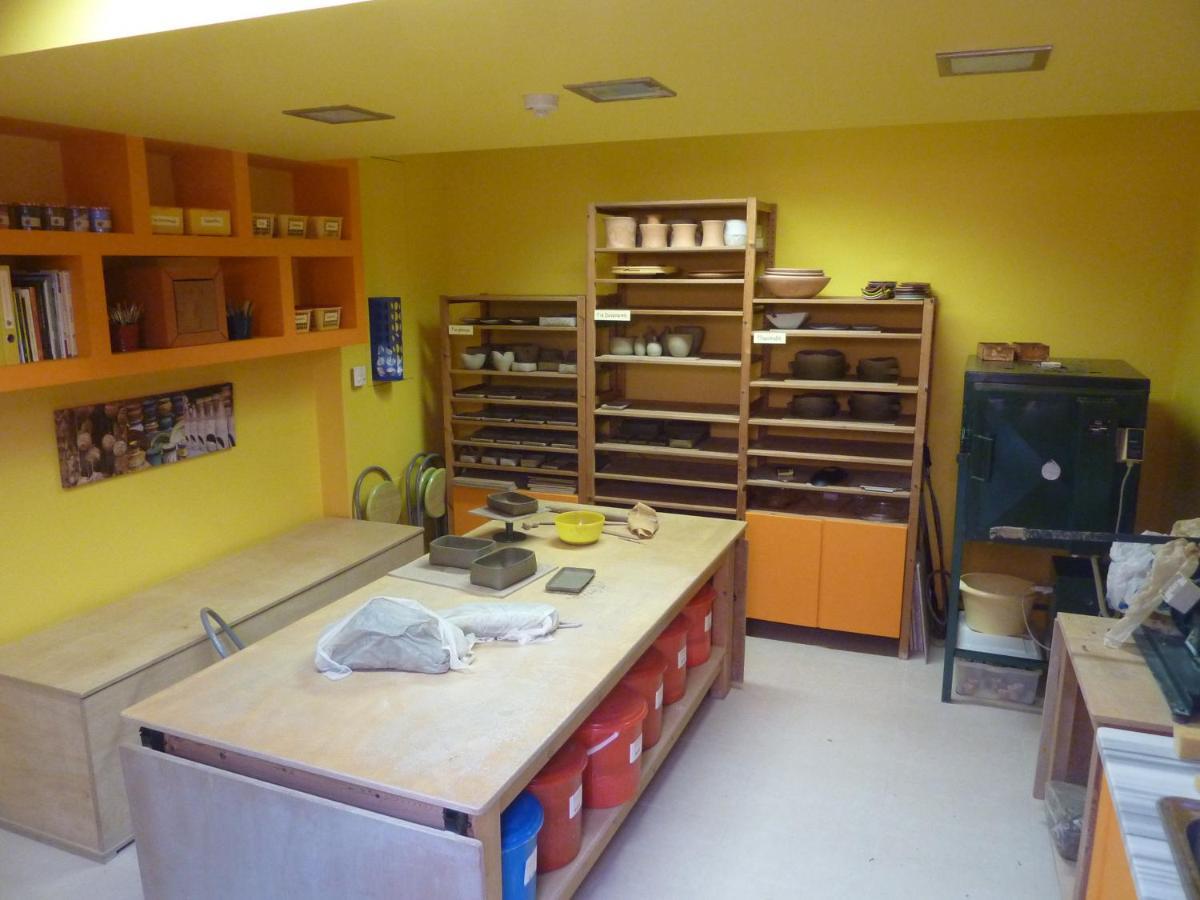 Entire independent maisonette near Heraklion Pottery Classes Petrokefalo Buitenkant foto