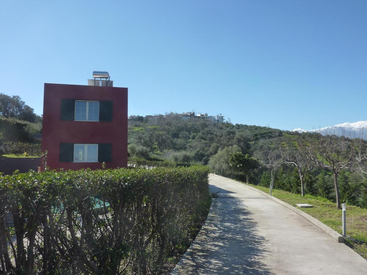 Entire independent maisonette near Heraklion Pottery Classes Petrokefalo Buitenkant foto
